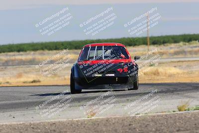 media/Jun-04-2022-CalClub SCCA (Sat) [[1984f7cb40]]/Group 1/Qualifying (Sweeper)/